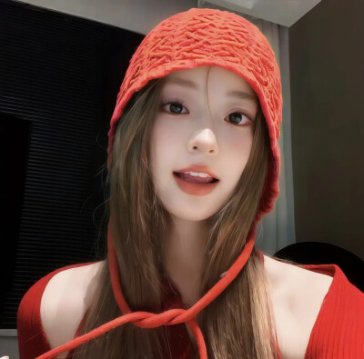 阳光明媚的女头（图源网络，侵删）