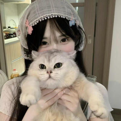 孤独像无人送粥的重感冒