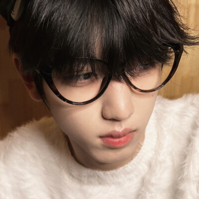 爱一辈子黑眼镜