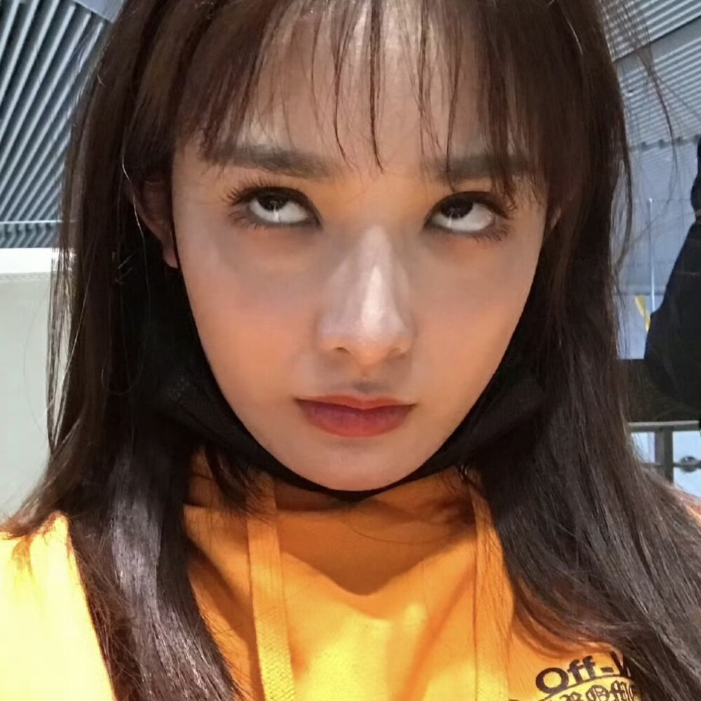 女孩不想看你受一样的伤害