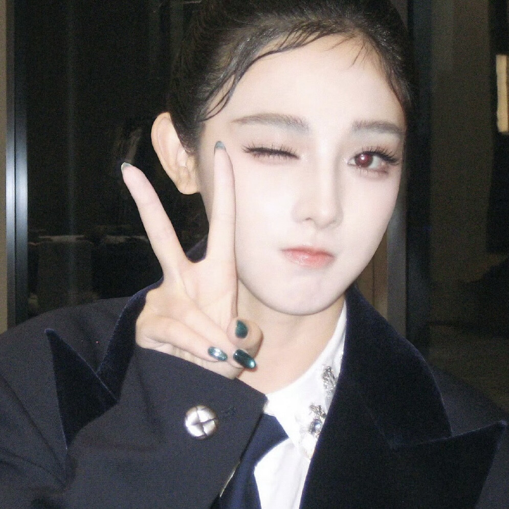 女孩不想看你受一样的伤害