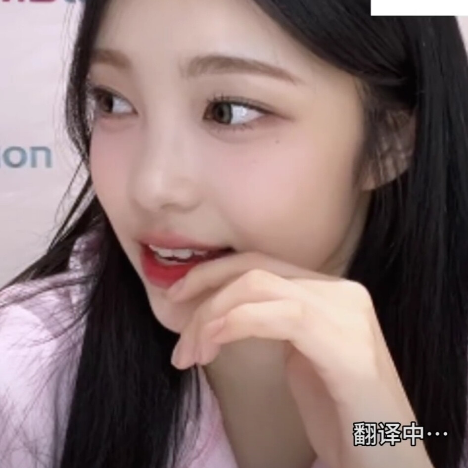 你好，认识一下我是猫，没发出去吗？你好我是猫，怎么回事，在忙吗？没有看到？我说我是猫，听不懂中文？hello，I am a cat，瓦达西喵喵酱，是我手机坏了吗？我，猫，这条是没收到吗？