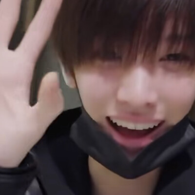 狗狗男的视线攻击，接招！