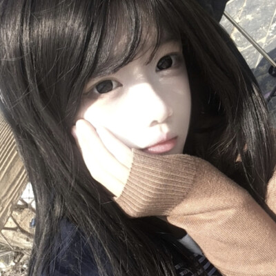 我们吞咽了太多意义，其实生命只需要呼吸