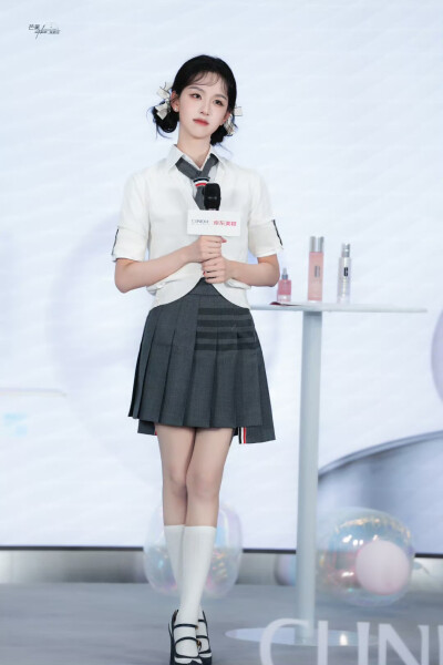 cr.芒果October_陈都灵