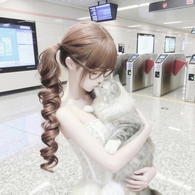 *★꒰ঌ(⁎ᴗ͈ˬᴗ͈⁎)໒꒱ ★*