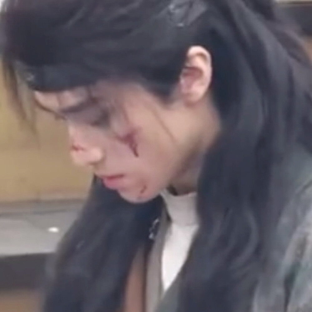 大雪落拓，听我醉言