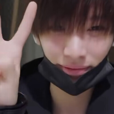 狗狗男的视线攻击，接招！