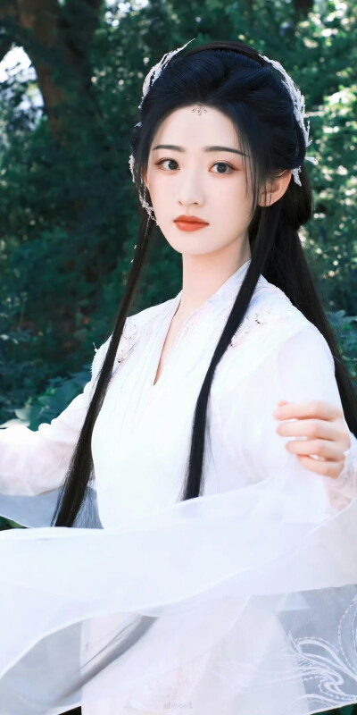 杨雨潼