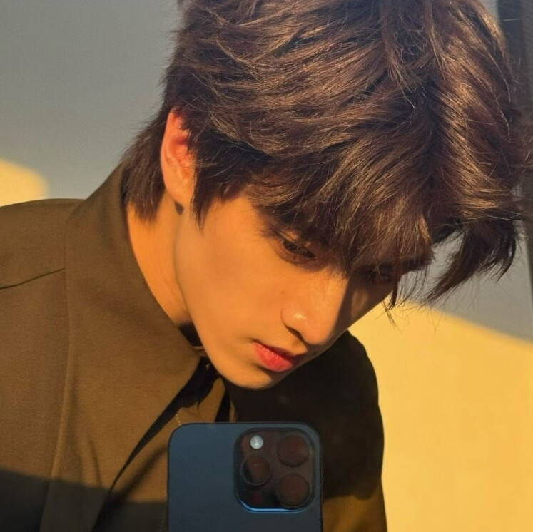 我们猫就是很萌呀