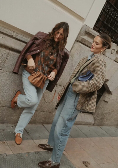 BY爱喝可乐的古娜小姐 