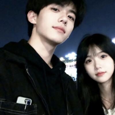 更新两组真人情头