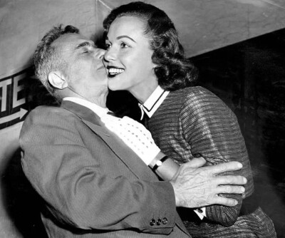 Bess Myerson 是1945年的美国小姐(Miss America)冠军