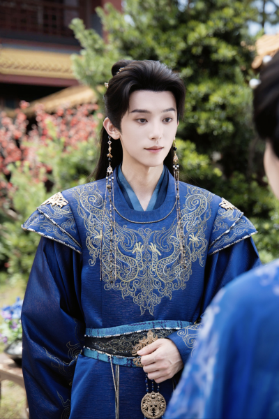 嘘！暴君是我掌上犬 凌夜