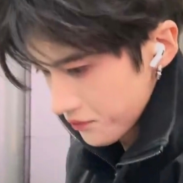 我闺蜜让我都发了那我都发吧