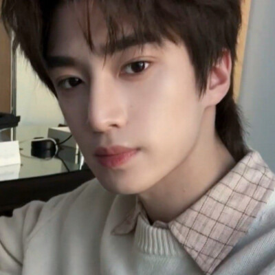 急匆匆安慰我闺蜜去了发现还有一张没传orz