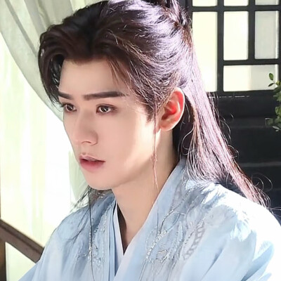 龚俊 苏暮雨
自截自修，拿图单收