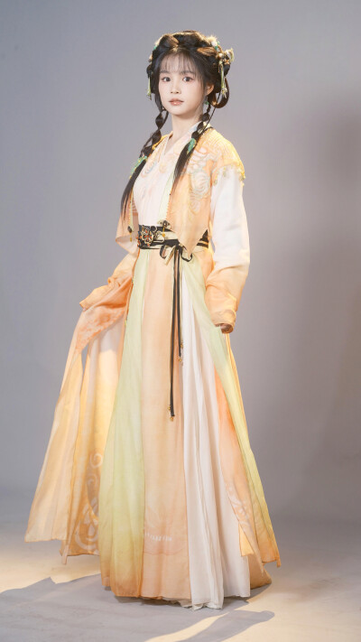 二小姐说她平平无奇 秦悠悠