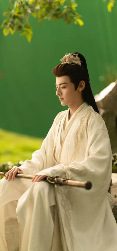 白澍《暗河传》萧若风