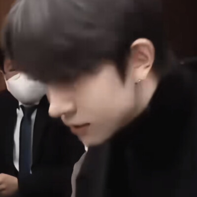 妈妈我只跟你走