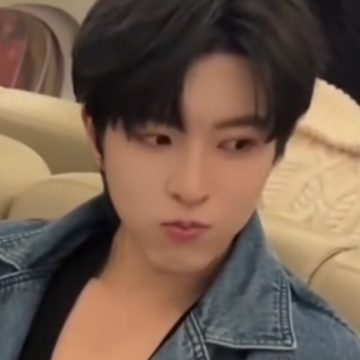 你喜欢谁啊？（有且只有一个答案）（答错必究）