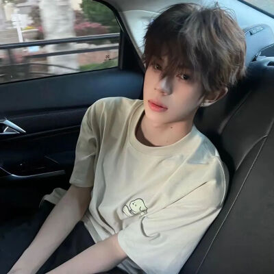 高德地图我删了 因为我看到了我的全世界