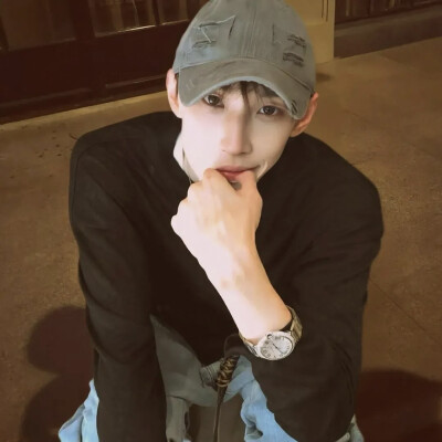 我是一个很好哄的炸弹包૮₍ꐦ -᷅ ⤙ -᷄ ₎ა