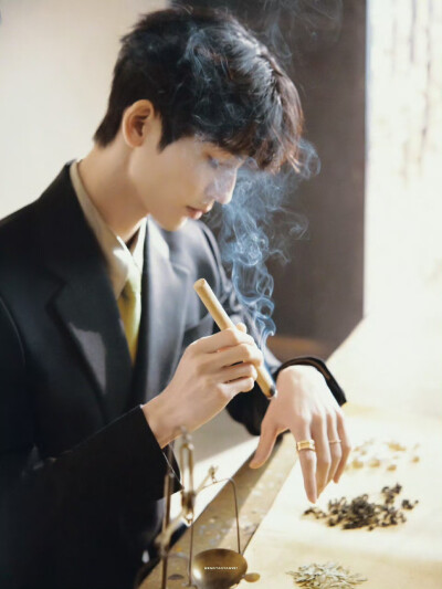 爱你 何苏叶 张凌赫