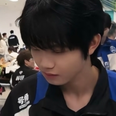 再看一眼就会晕碳