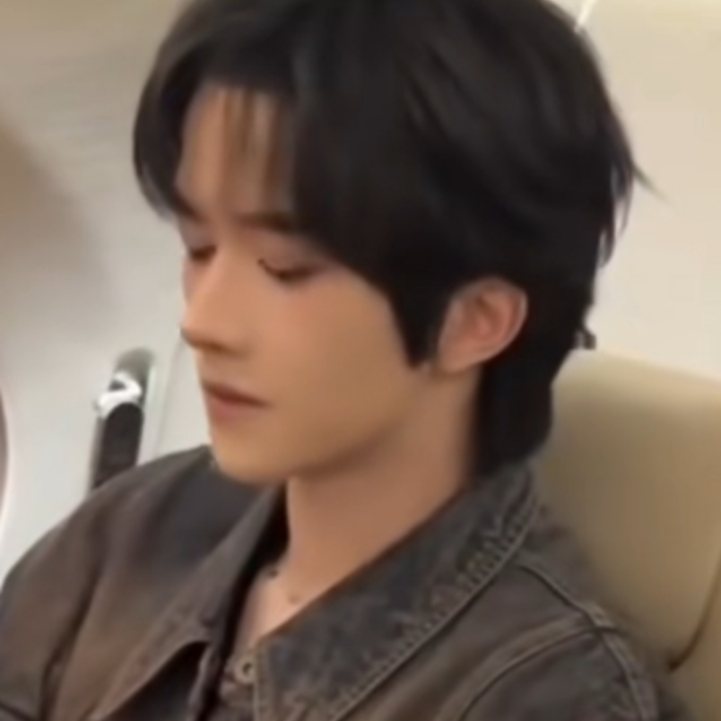 你喜欢谁啊？（有且只有一个答案）（答错必究）