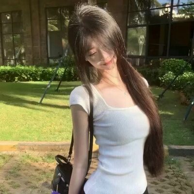 阳光明媚女头：让风成风，让树成为树