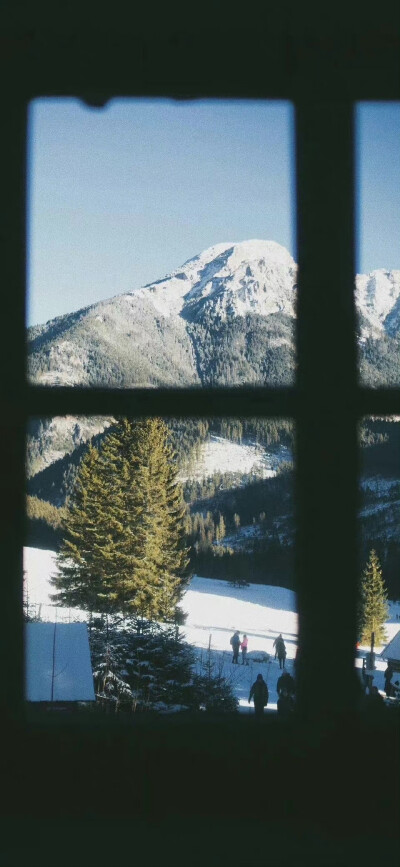 壁纸，雪景【图源网，侵删致歉】