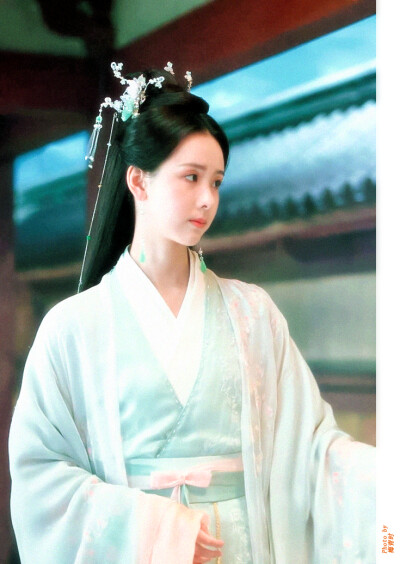 陈都灵叶冰裳
cr：再续一杯幻想