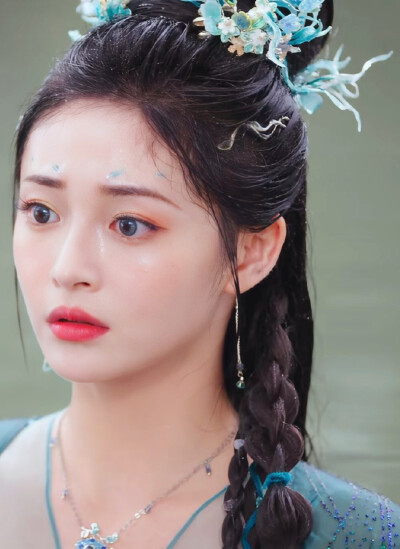 周洁琼/翠玉鸣鸾