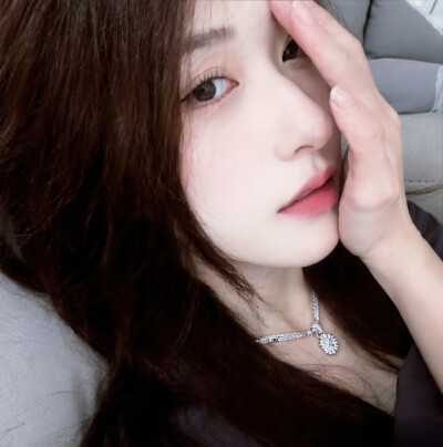 你又逃避，那我买好蛋糕等你