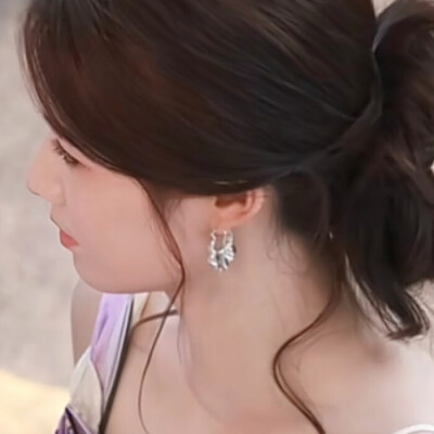 你用什么香水我买一瓶用来想你