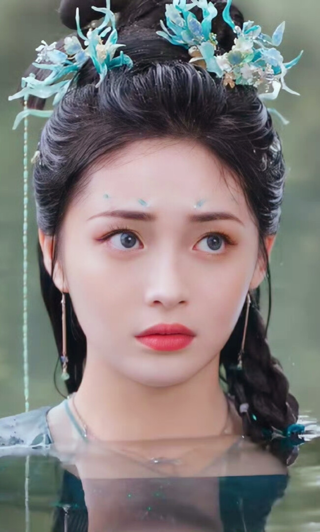 周洁琼/翠玉鸣鸾