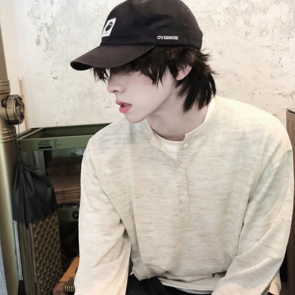 小时候没得到的爱长大也没得到