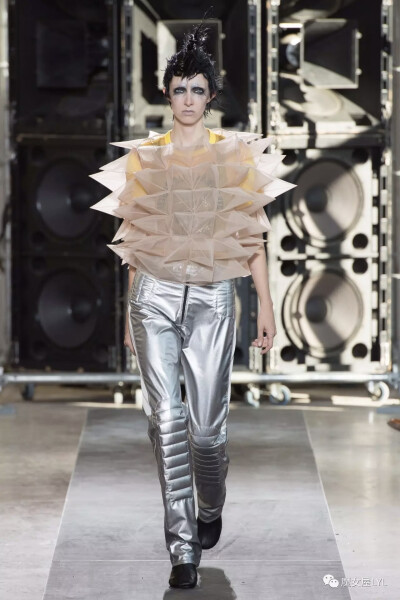 渡边淳弥Junya Watanabe2017春季成衣