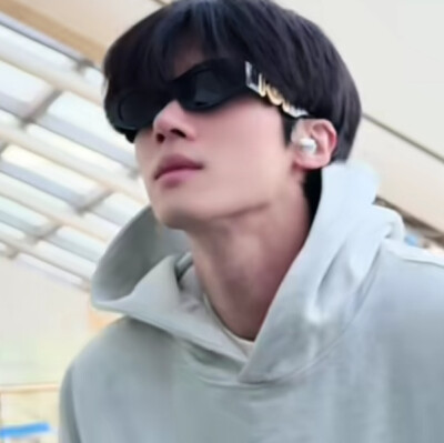 恨你不懂你会痛