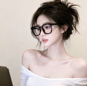 女头