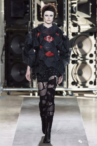 渡边淳弥Junya Watanabe2017春季成衣