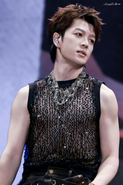 王栎鑫11.1慈溪城市森林音乐节