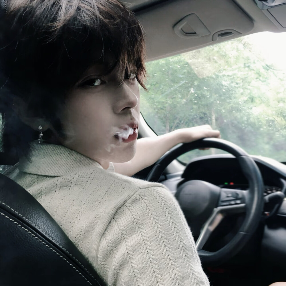 小时候没得到的爱长大也没得到