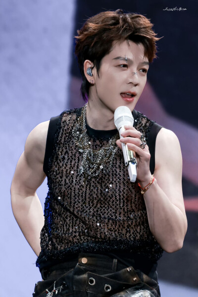 王栎鑫11.1慈溪城市森林音乐节