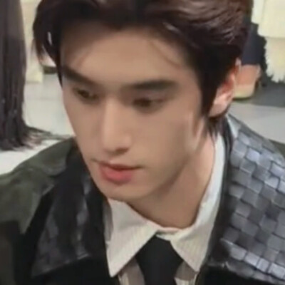 又有头像用了我痛哭流涕啊