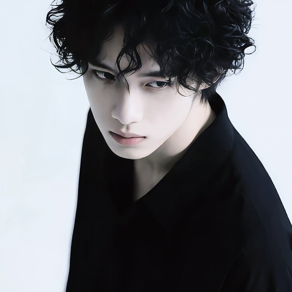 小时候没得到的爱长大也没得到