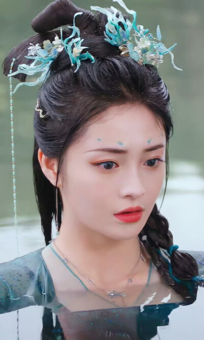 周洁琼/翠玉鸣鸾