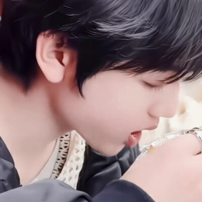 [抱抱你][抱抱你][抱抱你]