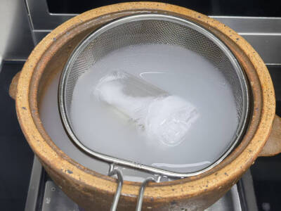 加冰块煮浓米汤，祛身体深层的寒气